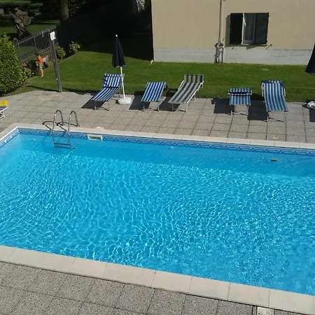 My Holidays New Eden Mansarda Apartment Domaso